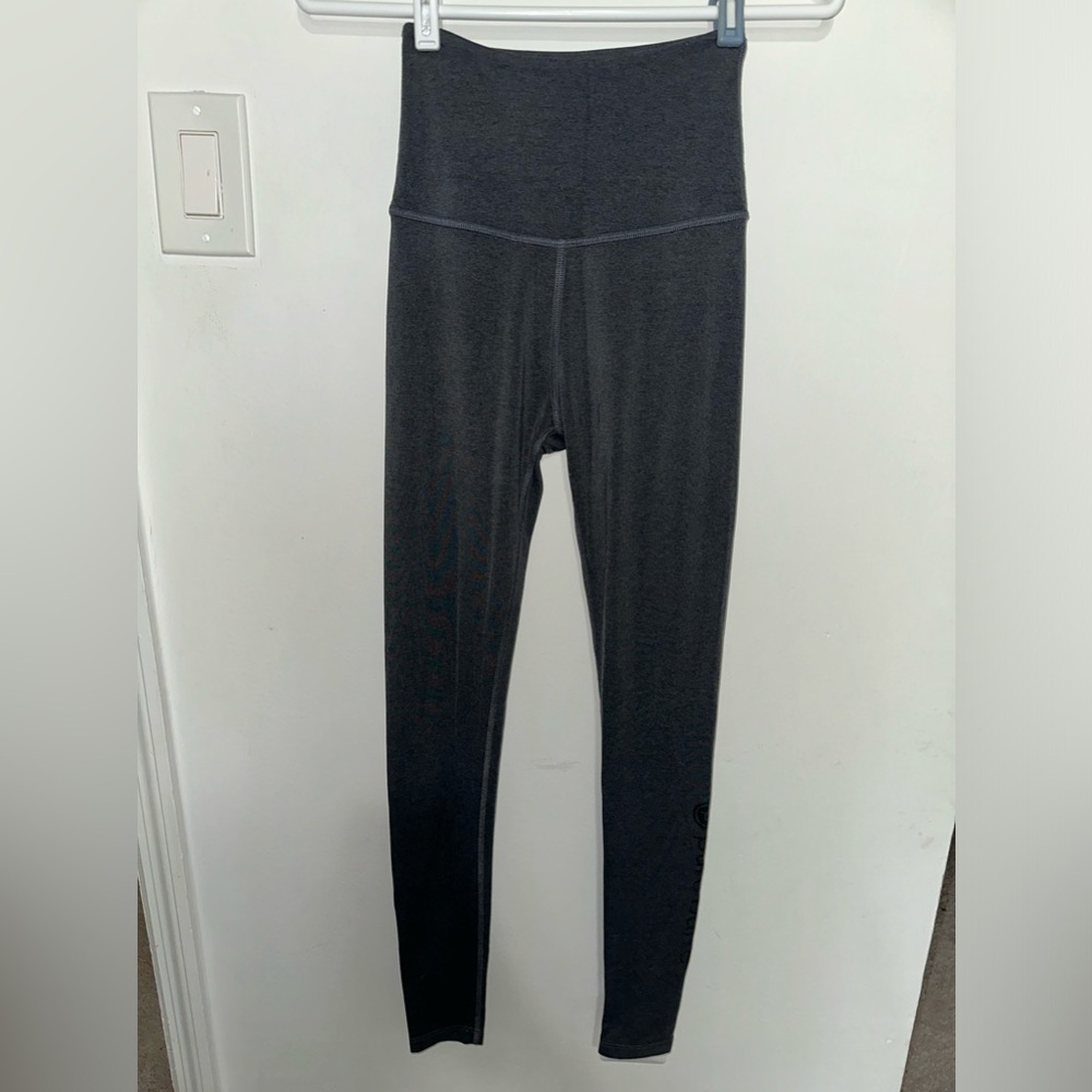 Beyond yoga X pure barre high waisted leggings sz XS #F